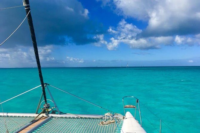 50' Luxury Yacht. Private Full or Half Day Catamaran Snorkel, & Beach Experience - The Boat Experience Onboard: Drinks, Cleanliness, and “Bow Time”