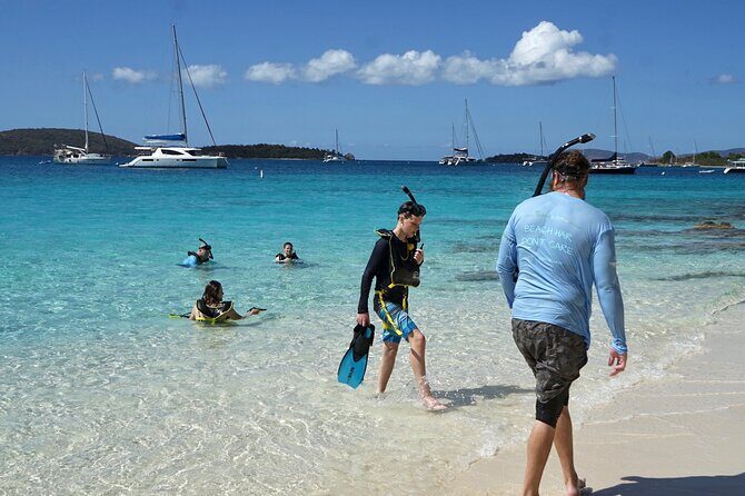 Honeymoon Beach Eco Hike and Snorkel - The guide’s job: turning plants and history into something you notice