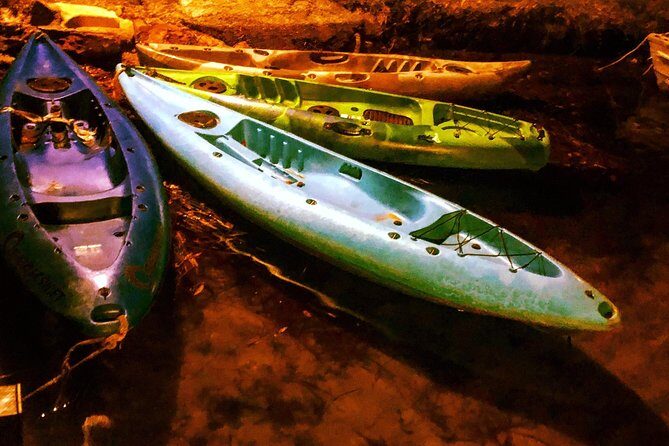 Illuminated Night Kayaking at the Elysian Resort - The Timeline: Safety Brief at 6:00pm, Paddling Around 6:30pm