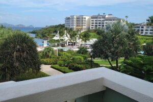 PARADISE TAXI & TOURS USVI-St. Thomas- Airport Transfer to Ritz Carlton Elysian - The private van ride to Ritz-Carlton and the East End