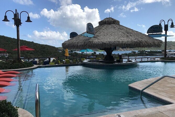 Paradise Taxi & Tours USVI-St. Thomas Airport Transfer to Wyndham Margaritaville - The drive itself: what you’re buying with a private car