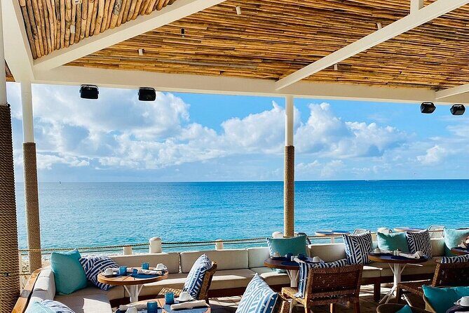 PARADISE TAXI & TOURS USVI-Transport Frenchmans Reef / Buoy Haus - Why a private van to Frenchman’s Reef saves real time