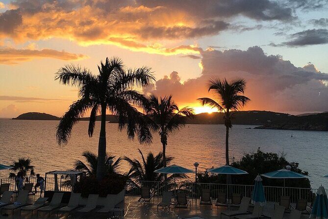 PARADISE TAXI & TOURS USVI-Transport Frenchmans Reef / Buoy Haus - Arrival at Morning Star Bouy Haus and the Frenchman’s Reef resort zone