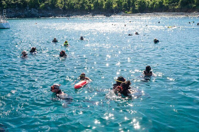 SeaFari FastCat - Sun, Fun, Swimming, Snorkeling & Boat Party - Price and Value: Is $89 Worth a Turbo Boat, Two Beaches, and Snorkel Gear?