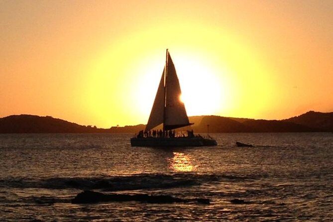 Sunset & Harbor Lights Dinner Sail from the Marriott's Frenchman's Cove - Dinner that matches the day: tacos Tue and BBQ nights