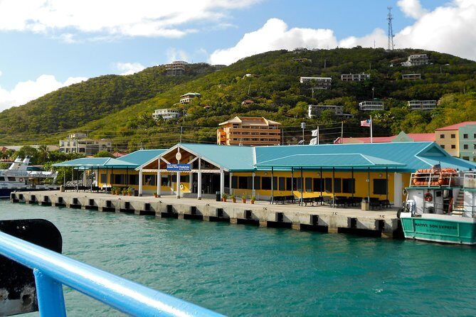 VI Top Taxi and Tours - St. Thomas - Airport Transfer to Red Hook Ferry - Pickup at STT: what I’d expect on arrival